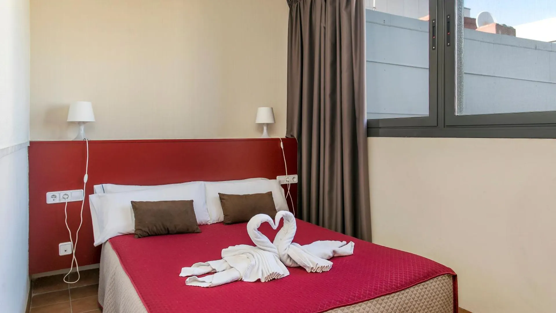 Apartments Sata Olimpic Village Area Barcelona 0*,  Spain